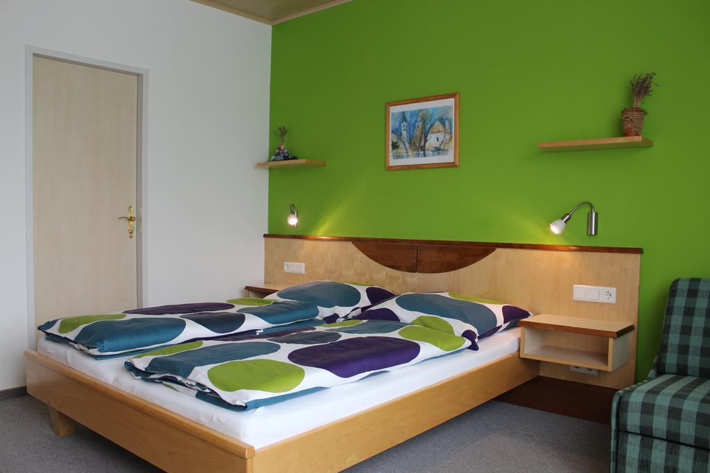 Gaestehaus Karassowitsch 루스트 외부 사진