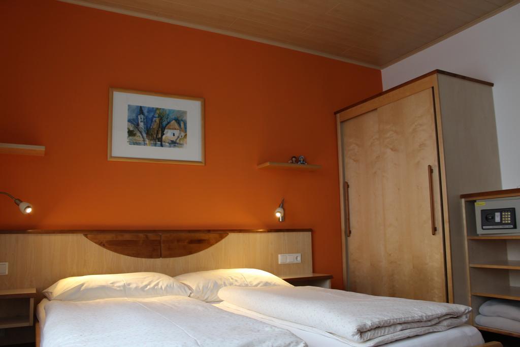 Gaestehaus Karassowitsch 루스트 객실 사진