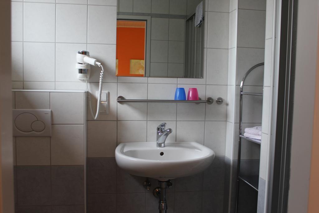 Gaestehaus Karassowitsch 루스트 객실 사진